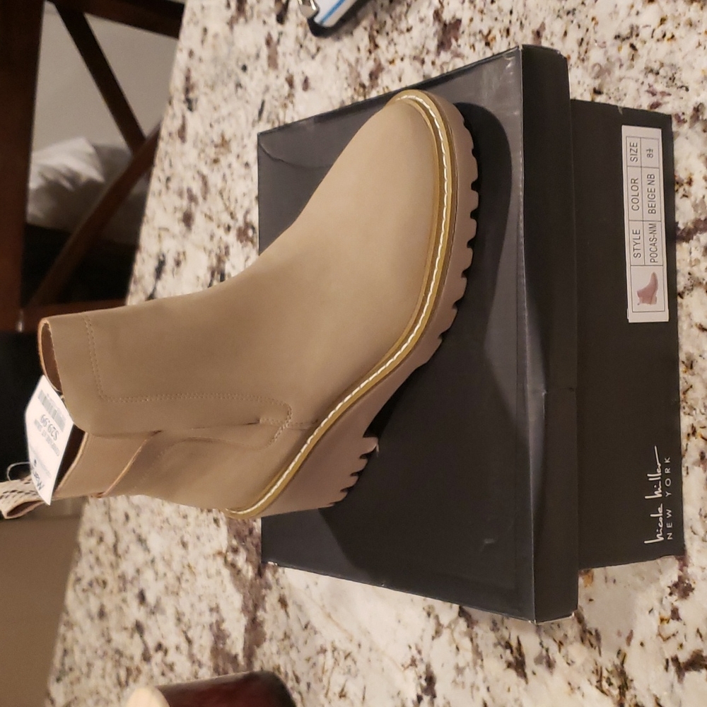 Beige wedge boot